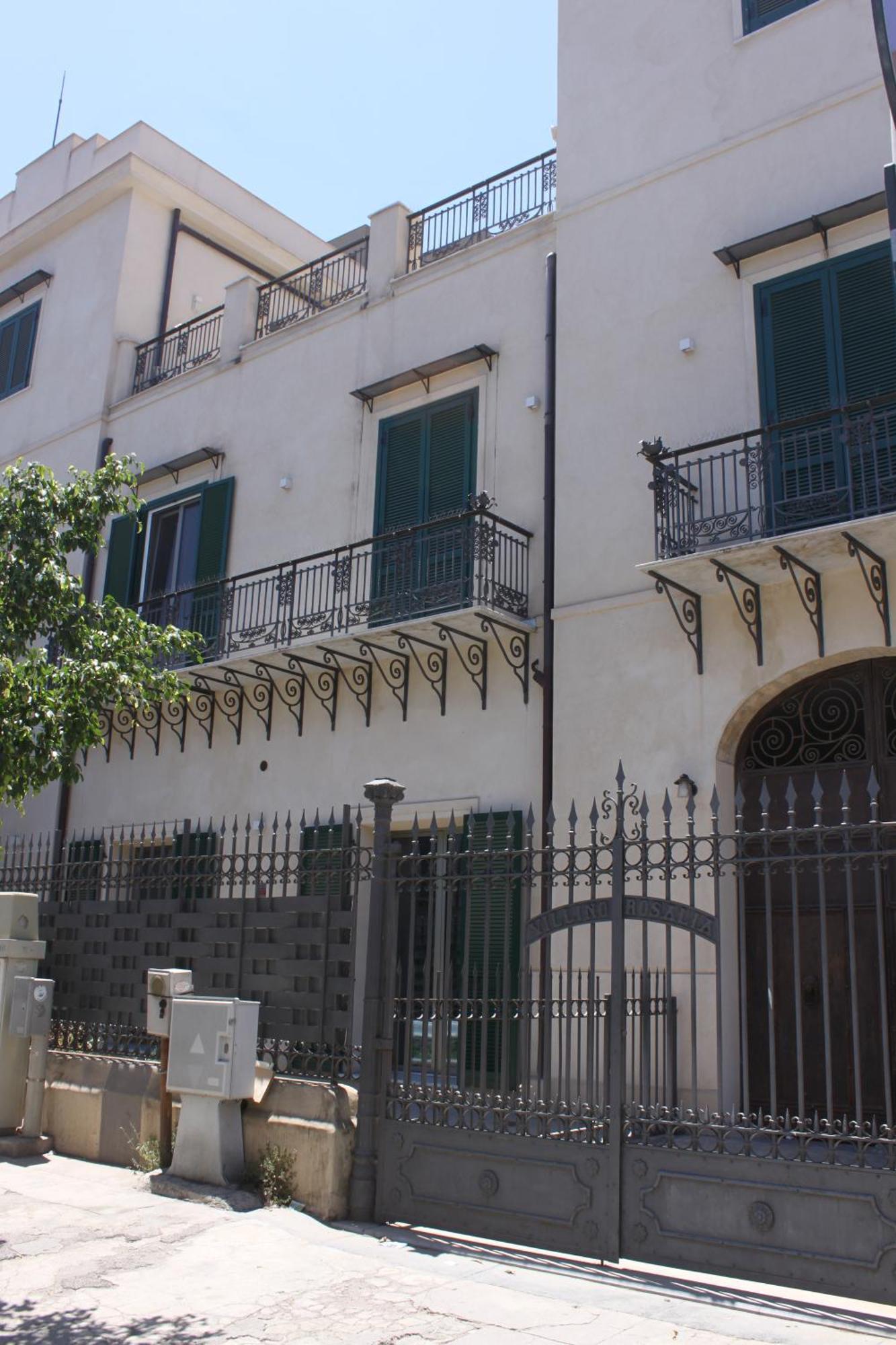 La Terrazza Su Dante Rooms Palermo Ngoại thất bức ảnh